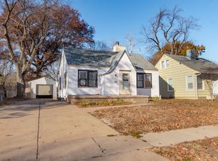 633 N Dellrose Ave, Wichita, KS 67208