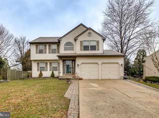 3 Springcress Dr, Delran, NJ 08075
