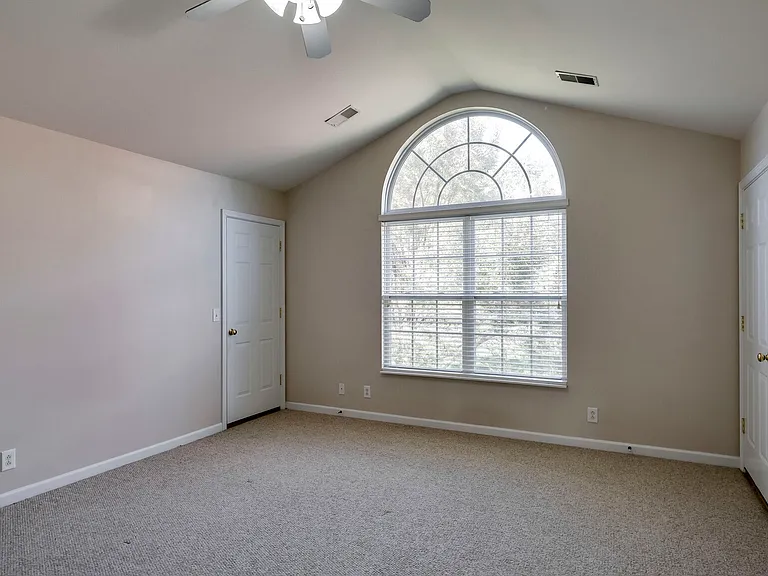 1812 Apple Ridge Cir — Photo 29