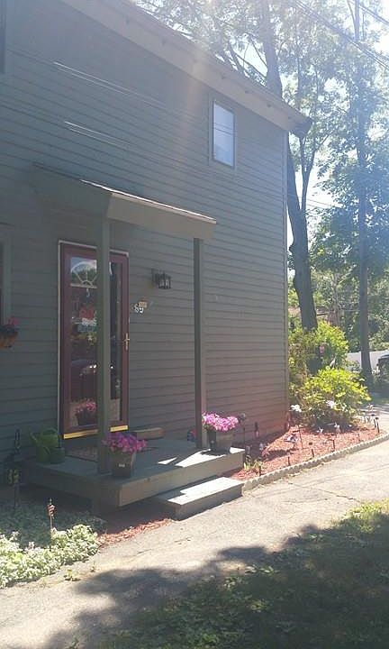 2nd image of 89 Pilgrim Rd