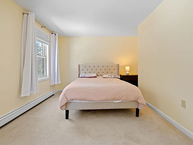 266 Poverty Ln #8A — Photo 8