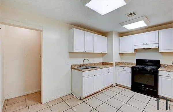306 Evergreen Hl — Photo 8