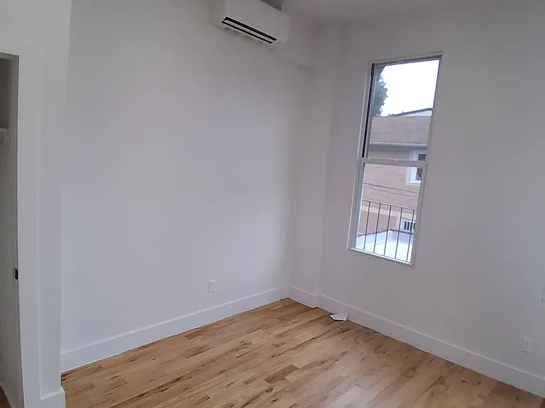 290 Arlington Ave #3R — Photo 9