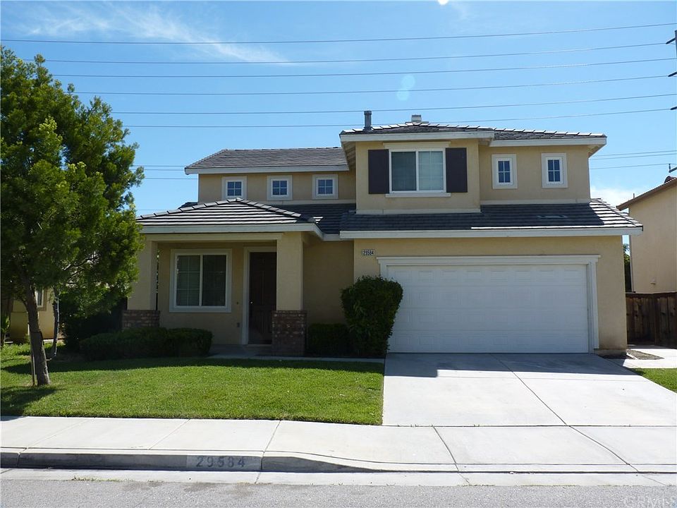 1st image of 29584 Castlewood Dr