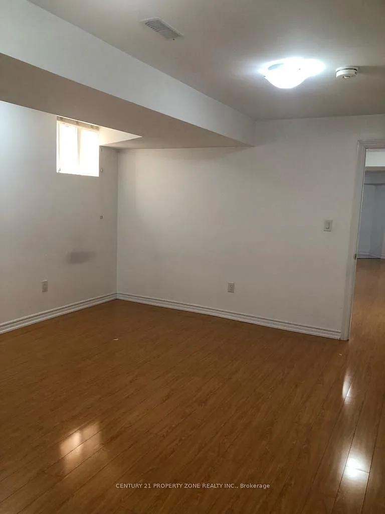 2 bed, $1,600 — Photo 4