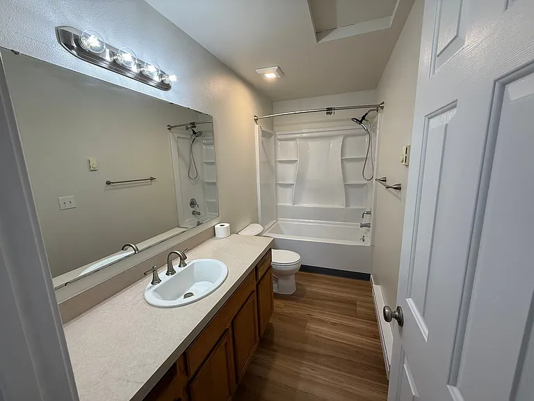 203 S Owyhee St — Photo 23