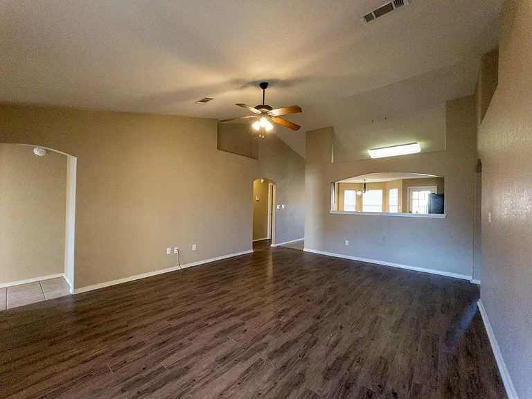 1246 Gracie Ct — Photo 22