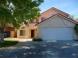 2101 S Del Rosa Dr, Ridgecrest, CA 93555