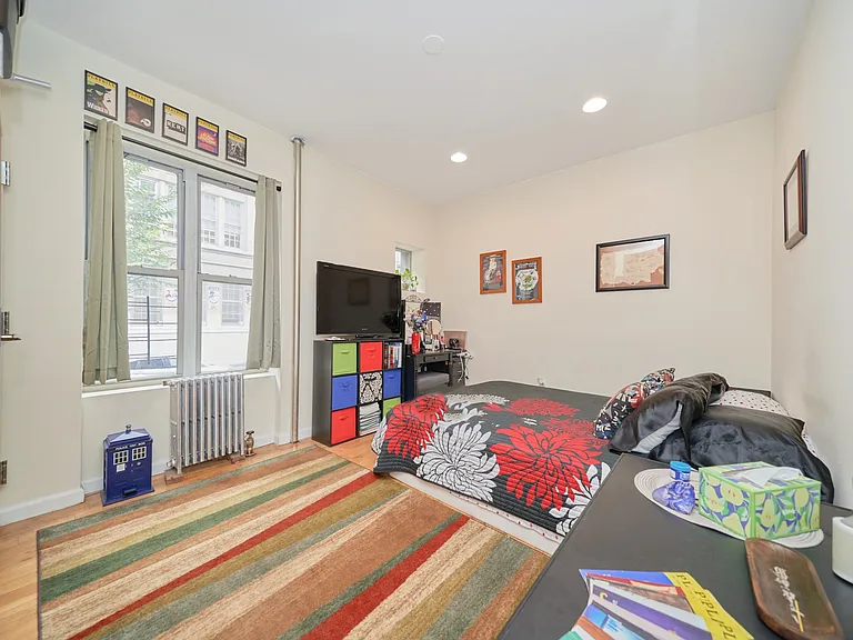 587 W 177th St #3 — Photo 1