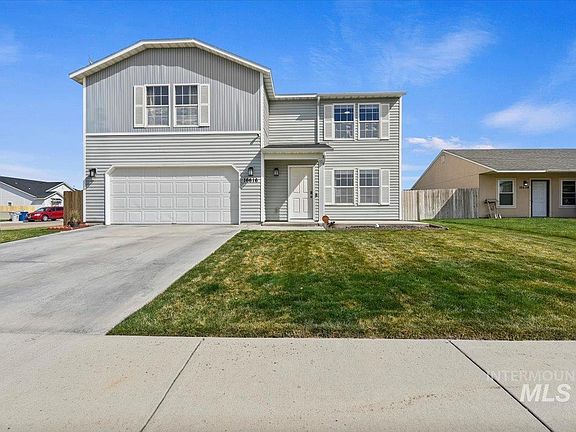 2nd image of 16616 Ruego Way