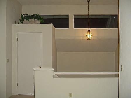 Entry way(upper)