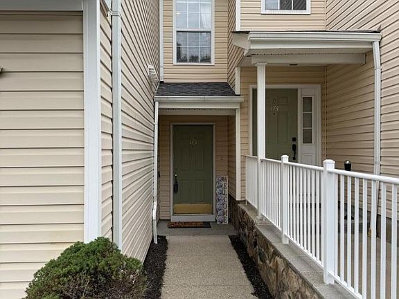 2nd image of 173 Terrace Ct BLDG /15 #/16