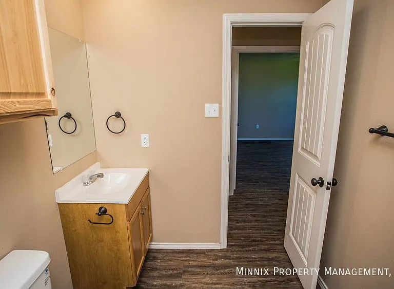 2508 N Avenue P — Photo 13
