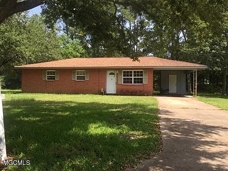 1st image of 3502 Pineview Dr