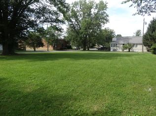 Chase St, Alderson, WV 24910