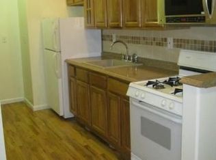 384 Monroe St, Brooklyn, NY 11221