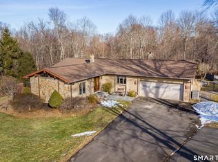 18 Jewel Lane, New Fairfield, CT 06812