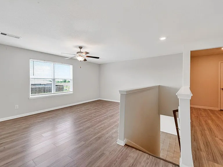 228 Elm Patch Dr — Photo 12