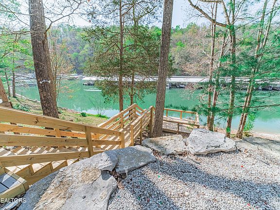2nd image of 780 Indian River Boat Dock Rd