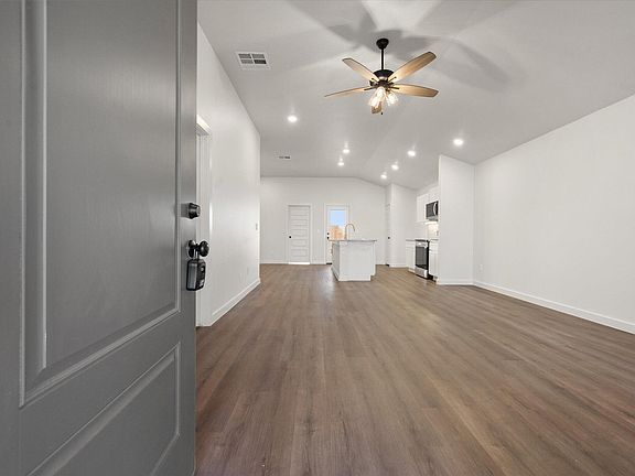 2nd image of 13822 Gary Ave