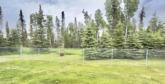 3rd image of 458 Roy Way