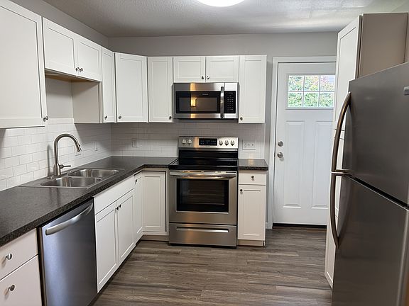 2nd image of 608 E Haley St