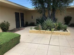 540 Desert Way APT 2, Palm Springs, CA 92264