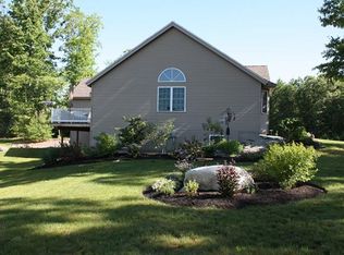 21 Bootland Farm Rd, Newton, NH 03858