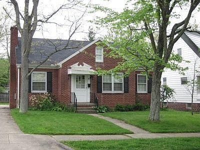 1st image of 16 N Shannon Ave