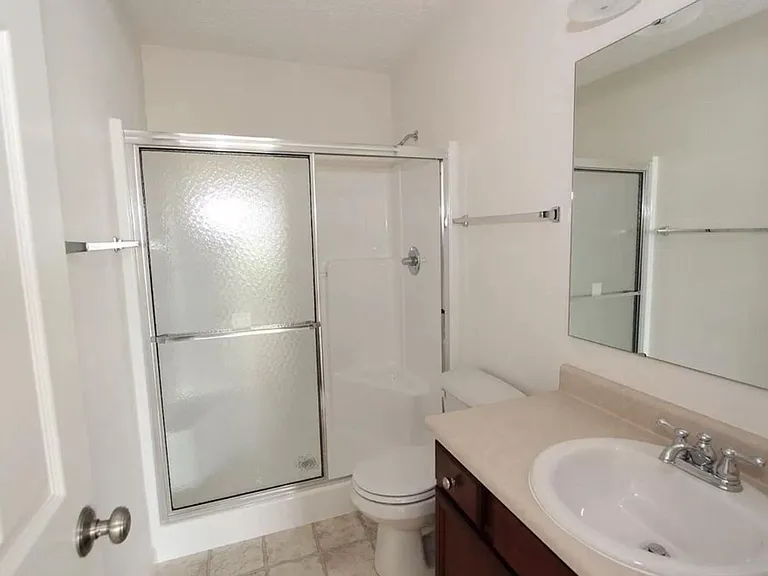 2425 Cushing Dr — Photo 11