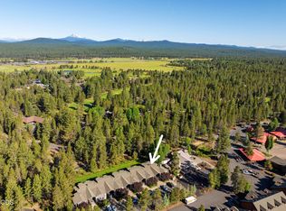 57057 Abbot House Ln APT 10, Sunriver, OR 97707