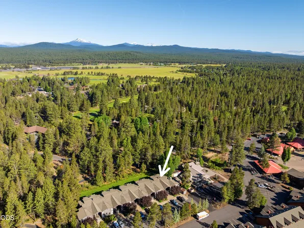 57057 Abbot House Ln APT 10, Sunriver, OR 97707