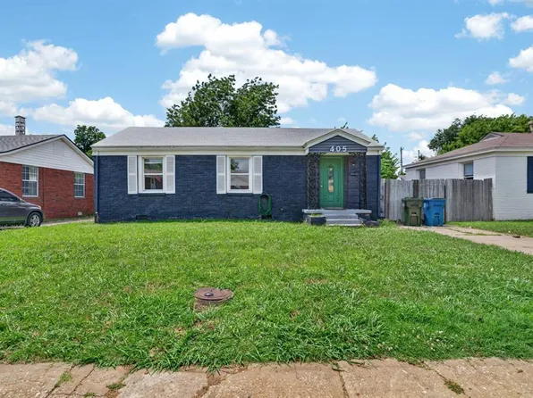 405 E Rickenbacker Dr, Midwest City, OK 73110