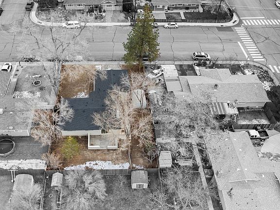 5th image of 1221 E Musser St