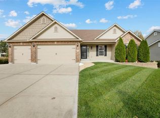 1867 Iron Mountain Dr, Festus, MO 63028