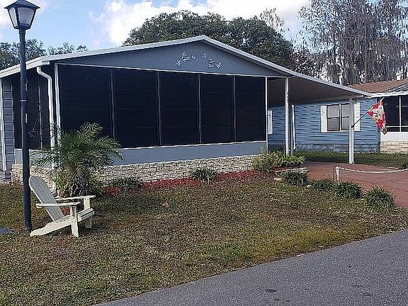 2nd image of 442 Forest Ln
