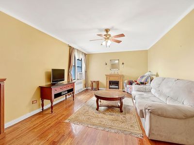 61 Oliver St APT 5Y, Brooklyn, NY, 11209