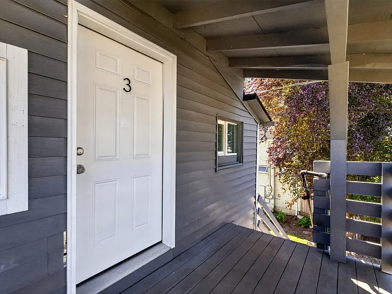 710 S L St #3 — Photo 3