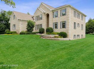 913 Hampstead Ct, Barrington, IL 60010