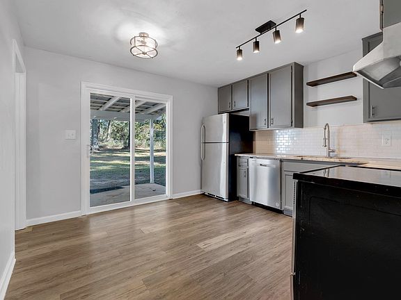 5th image of 6271 Bombadil Dr