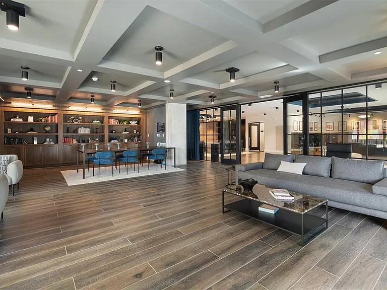 4315 S Congress Ave #414 — Photo 9