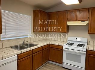 500 Coralwood Rd, Modesto, CA 95356