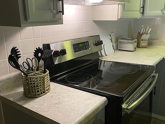 4th image of 1806 Pecan Park Dr