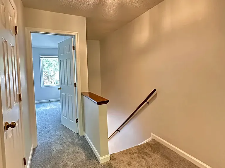 268 Beechtree Dr — Photo 5