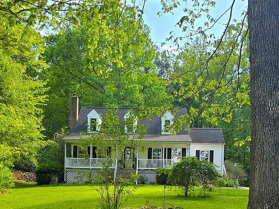3rd image of 17155 Hudson Mill Rd