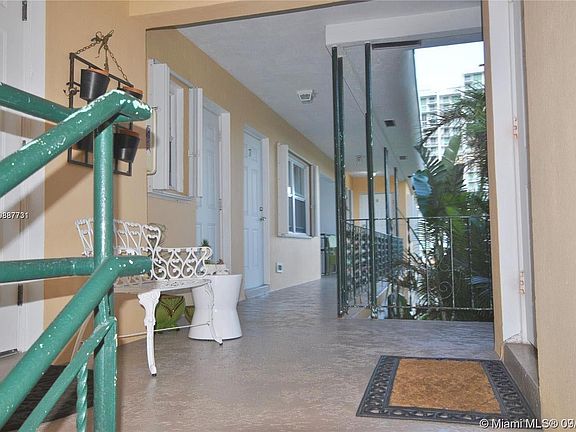4th image of 7935 West Dr APT 7