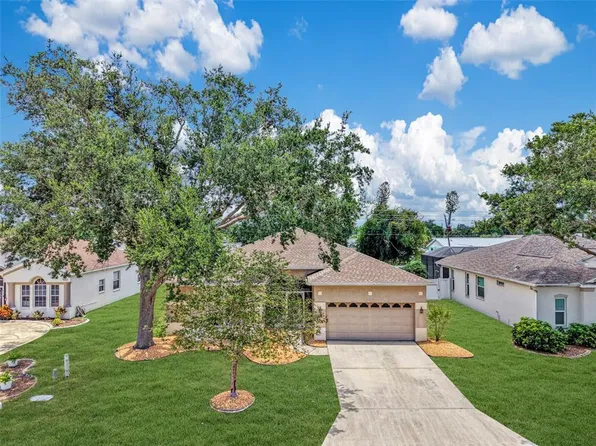 4327 Manfield Dr, Venice, FL 34293