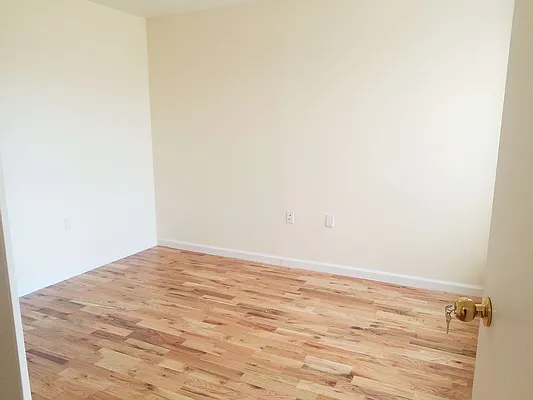 Rented by Alma Realty Corp. | media 4