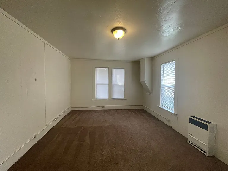 334 W Del Norte St — Photo 10