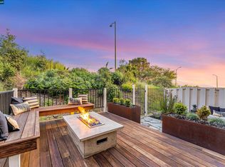 24 Graeagle, Oakland, CA 94605